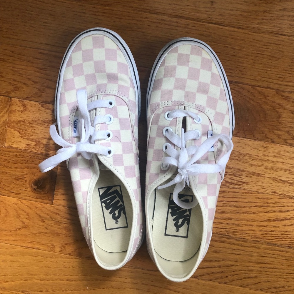 purple checkered vans